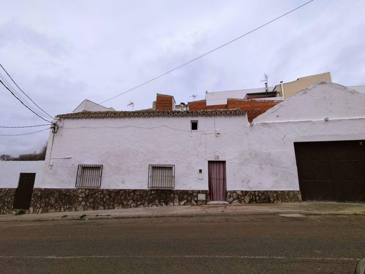 Vista exterior de Casa adosada en venda en La Guardia amb Jardí privat i Terrassa