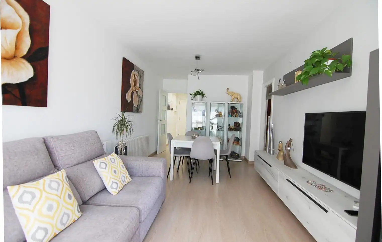 Sala de estar de Piso en venta en Badalona con Aire acondicionado, Calefacción y Balcón