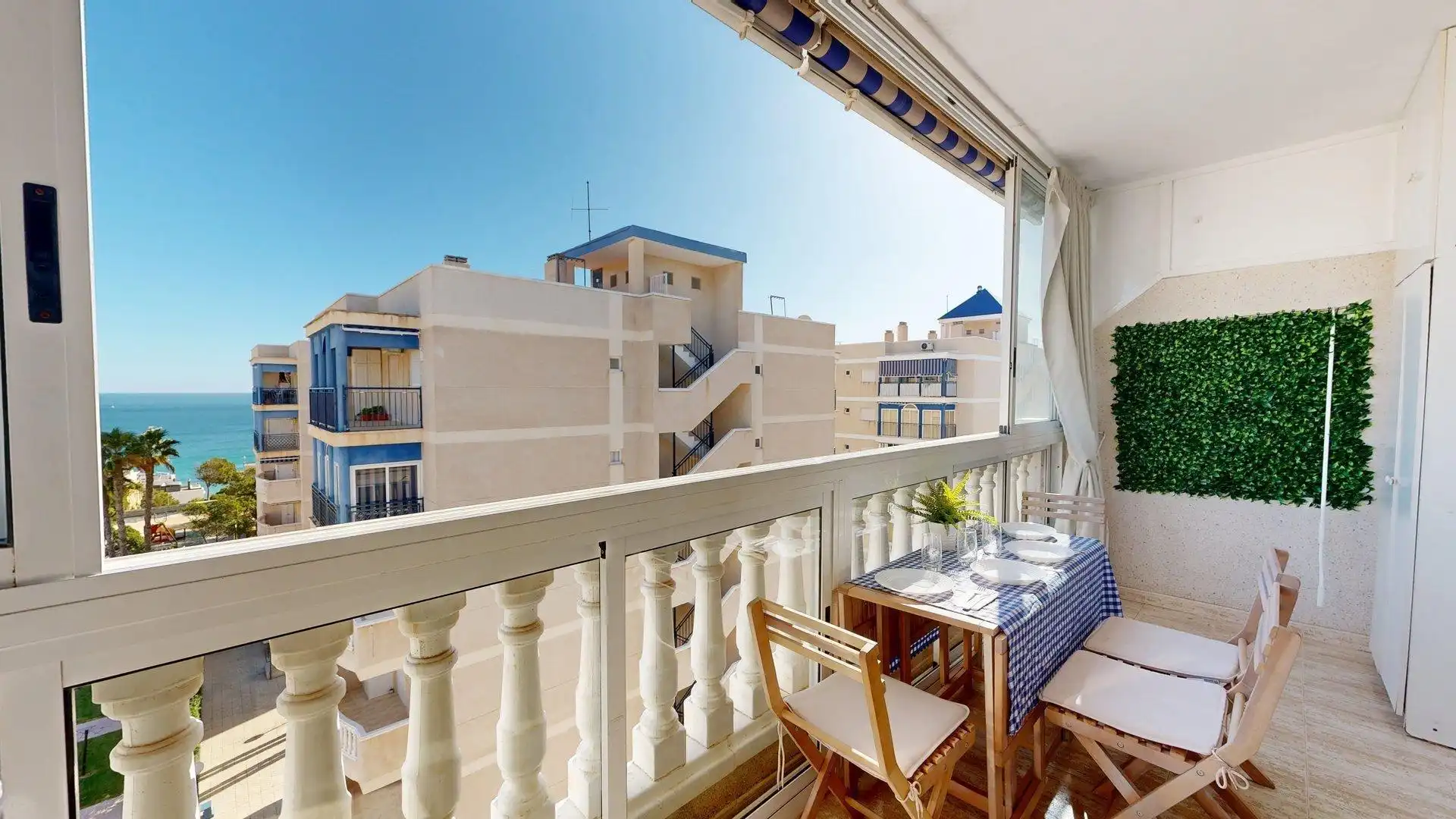 Apartament de lloguer a Avenida Costa Blanca, 19, Los Arenales del Sol