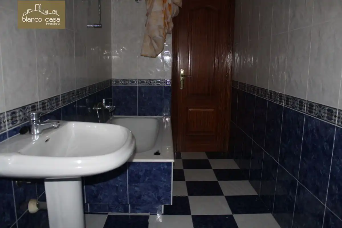 Office space with lift to rent in Carballo, imagen 14