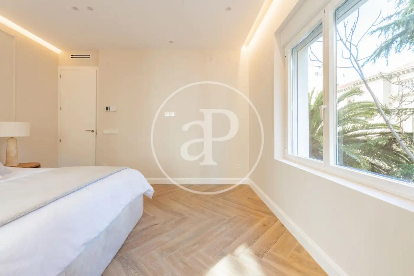 Schlafzimmer von Wohnung zum Verkauf in Madrid mit Klimaanlage, Heizung und Abstellraum