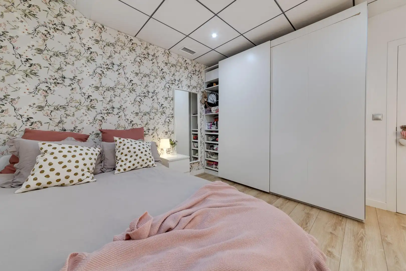 Apartament amb jardí en venda a Calle CABALLERO RODAS, imagen 63