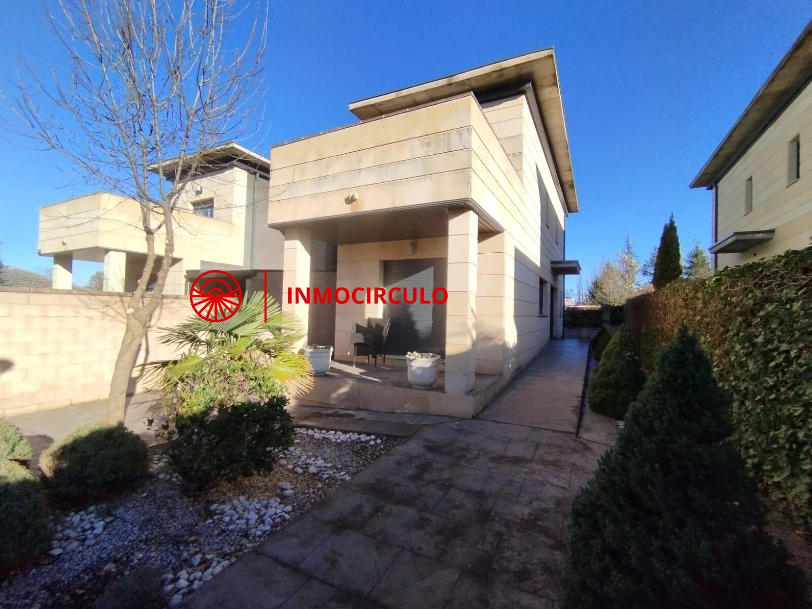 Exterior view of Single-family semi-detached for sale in Cardeñajimeno  with Heating, Private garden and Terrace