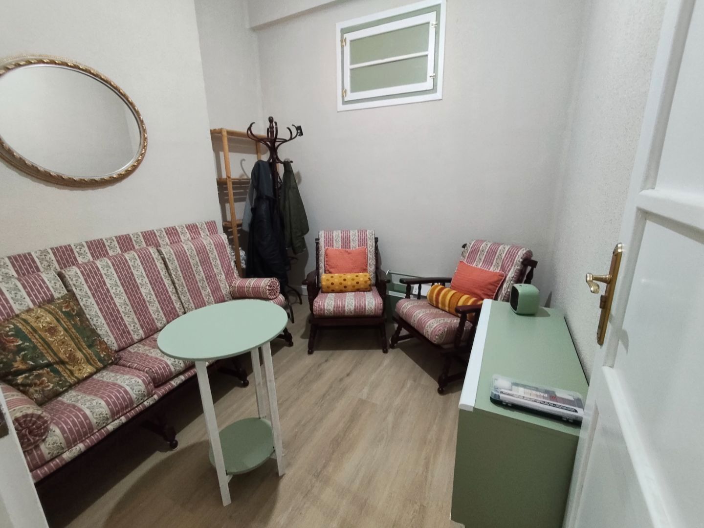 Office for rent in Miranda de Ebro  with Furnished and Internet