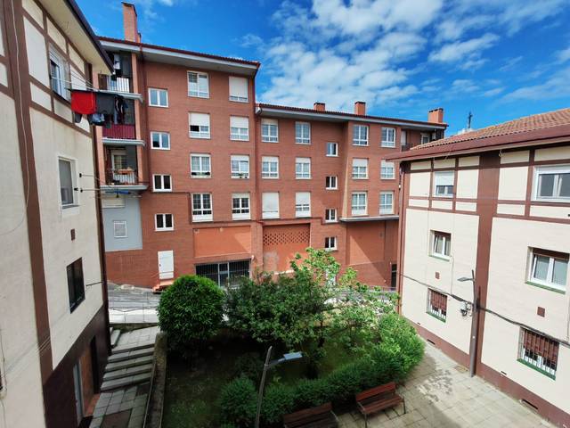 Piso en Venta en San Miguel Etxetaldea en Abanto y Ciérvana-Abanto Zierbena