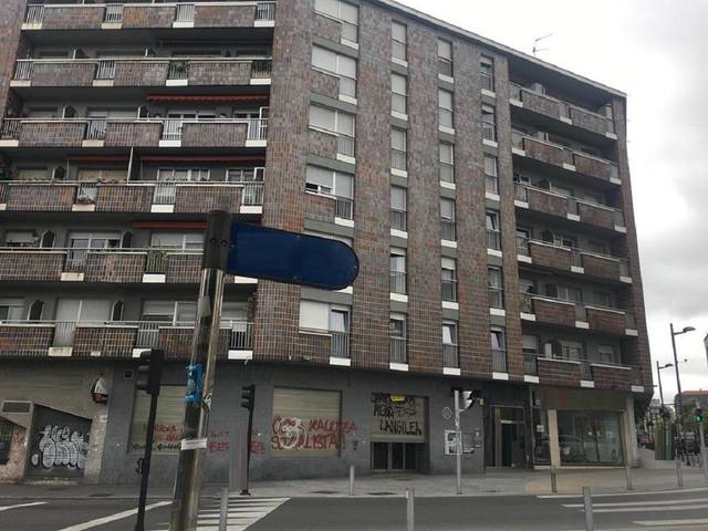 Local comercial en Venta en Bilbao Plaza, 2 en El Anglo