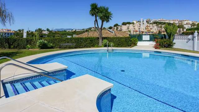 Piso en Alquiler en Calle Marte, 55 en Riviera del Sol