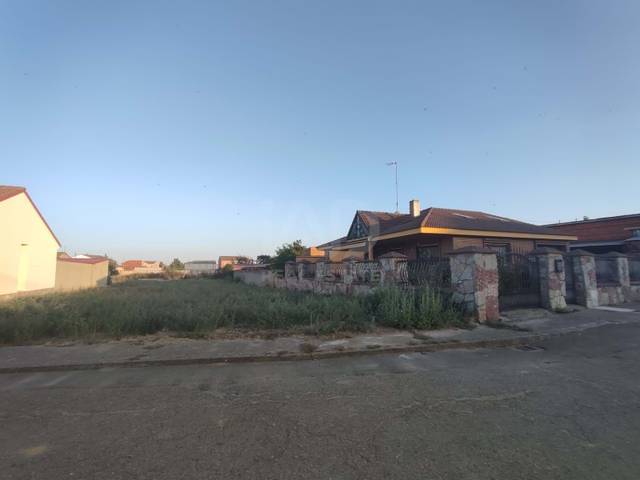 Terreno residencial en Venta en  Calle PLANTIO 5, 5 en Villarejo de Órbigo