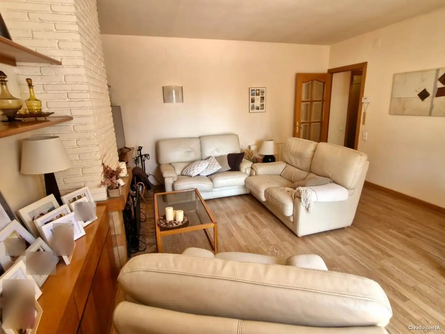 Sala d'estar de Pis en venda en Molins de Rei amb Aire condicionat, Calefacció i Parquet