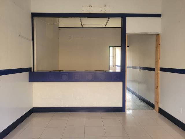 Local comercial en Alquiler en Rúa de Santa Clara en Campus Norte - San Caetano