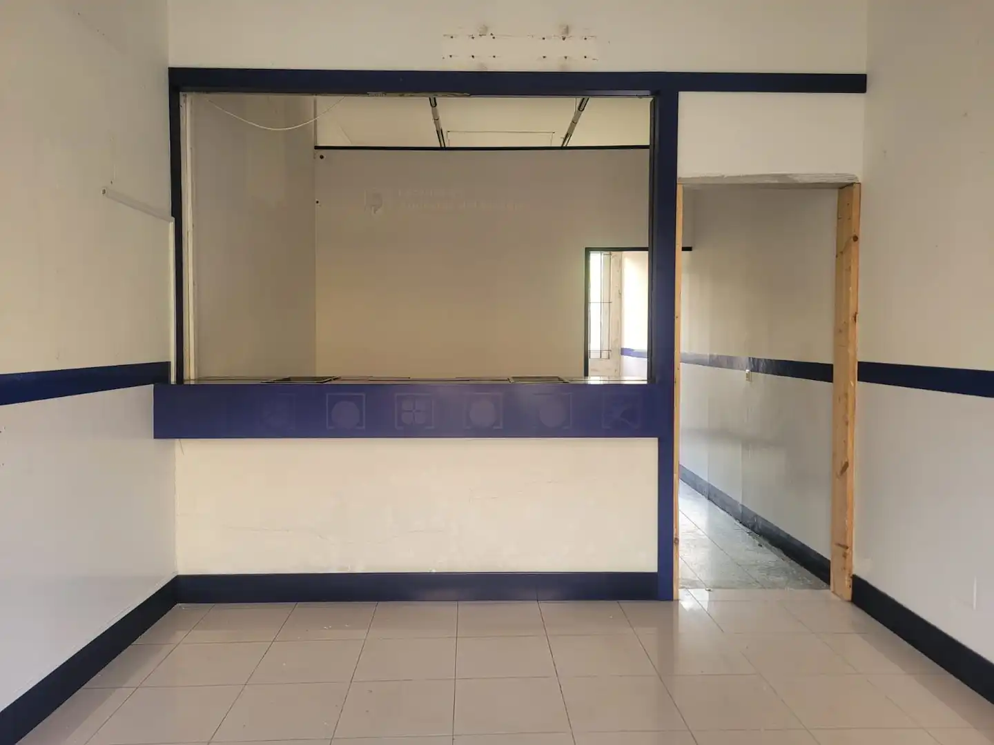 Local comercial en alquiler en Rúa de Santa Clara