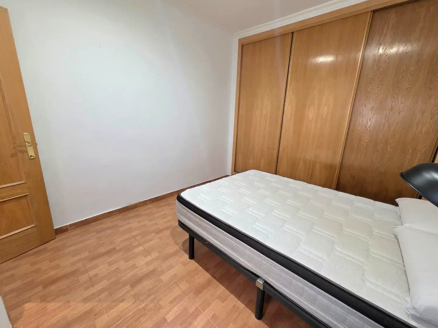 Dormitori de Pis en venda en Madrid amb Aire condicionat, Calefacció i Moblat