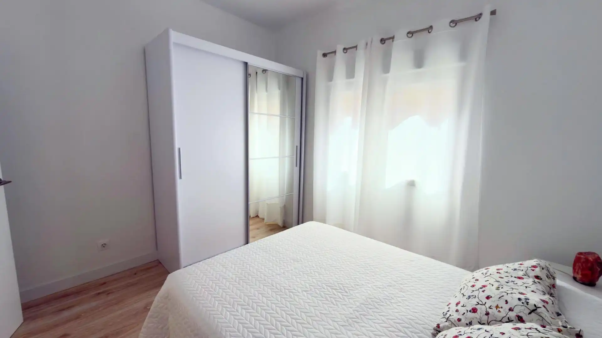 Piso con terraza en venta en PASCUAL CARACENA TORRES, imagen 6