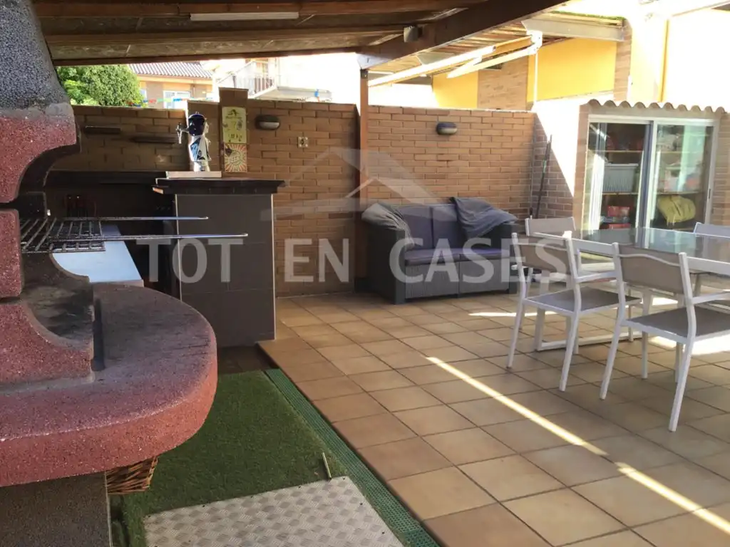 Casa amb piscina en venda a Vilafortuny - Cap de Sant Pere, imagen 3