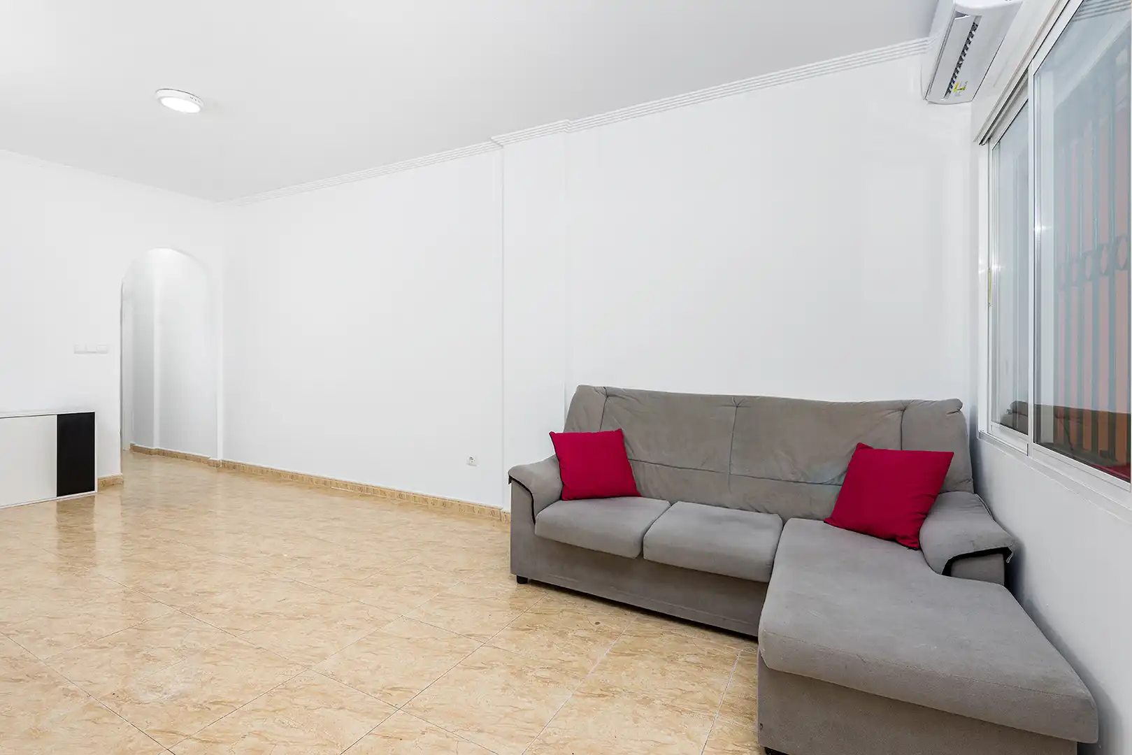 Apartamento con terraza en venta en Calle Patricio Zammit 61, imagen 8