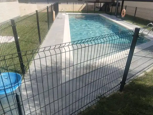 Piscina de Casa o xalet en venda en Castro-Urdiales amb Calefacció, Jardí privat i Terrassa