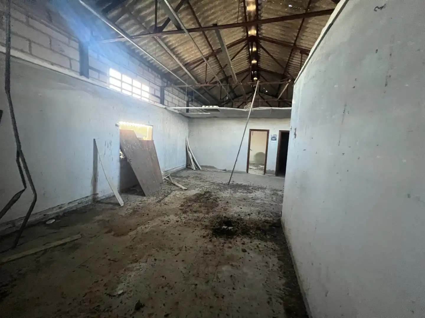 Nave industrial en venta en Vial Camino, La Colilla