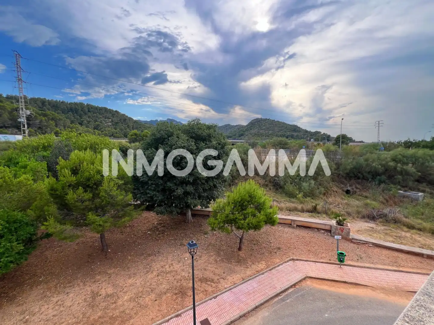 Apartments for rent in Favara  with Storage room