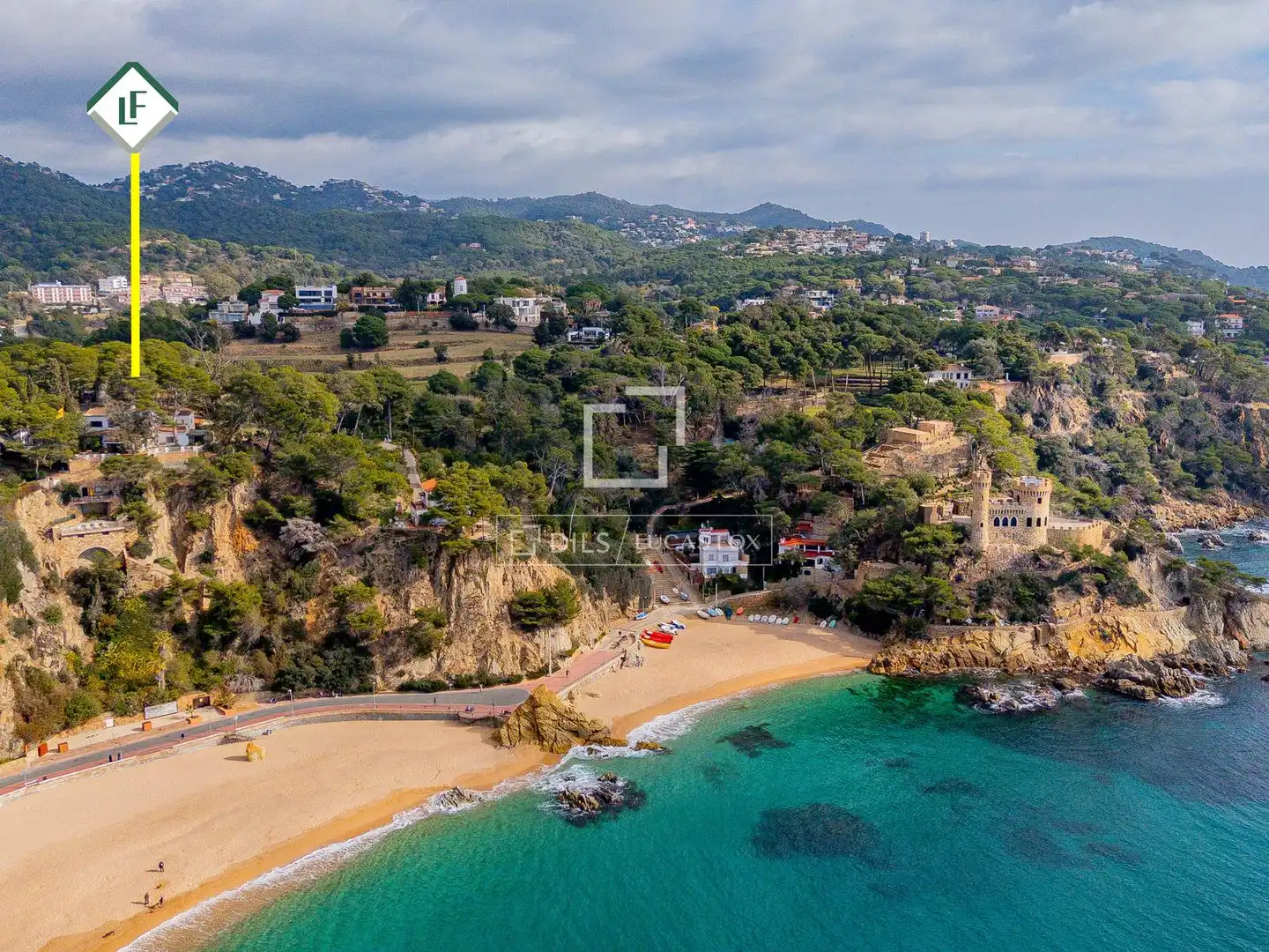 Vista exterior de Casa o xalet en venda en Lloret de Mar amb Jardí privat, Traster i Piscina