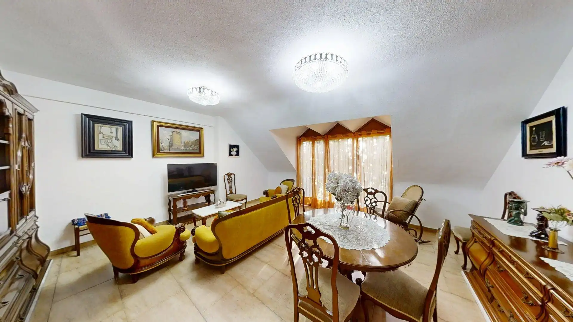 Sala d'estar de Casa o xalet en venda en L'Eliana amb Aire condicionat, Calefacció i Jardí privat
