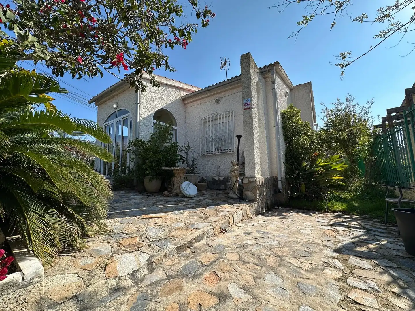 Exterior view of Houses for sale in San Fulgencio  with Private garden, Terrace and Furnished