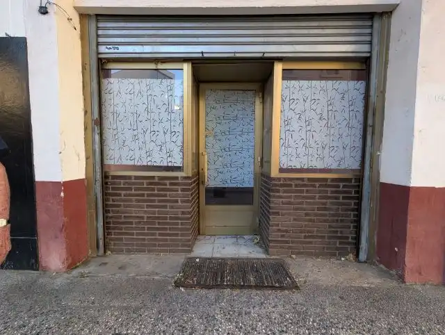 Außenansicht von Geschaftsraum zur Miete in Zaragoza