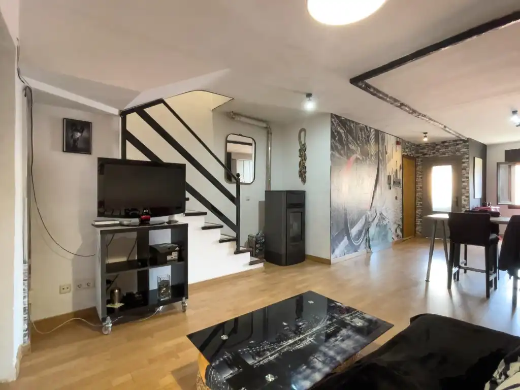 Living room of Duplexes for sale in Riaza  with Oven