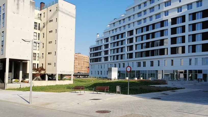 Vista exterior de Residencial en venda en Santiago de Compostela 