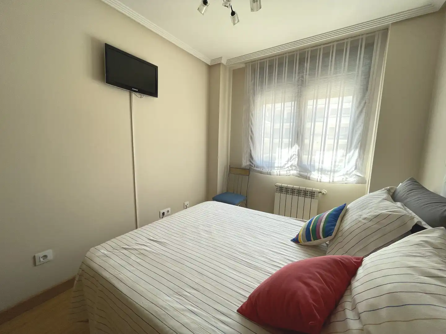 Schlafzimmer von Wohnung zum Verkauf in Peñaranda de Bracamonte mit Heizung, Privatgarten und Parkett