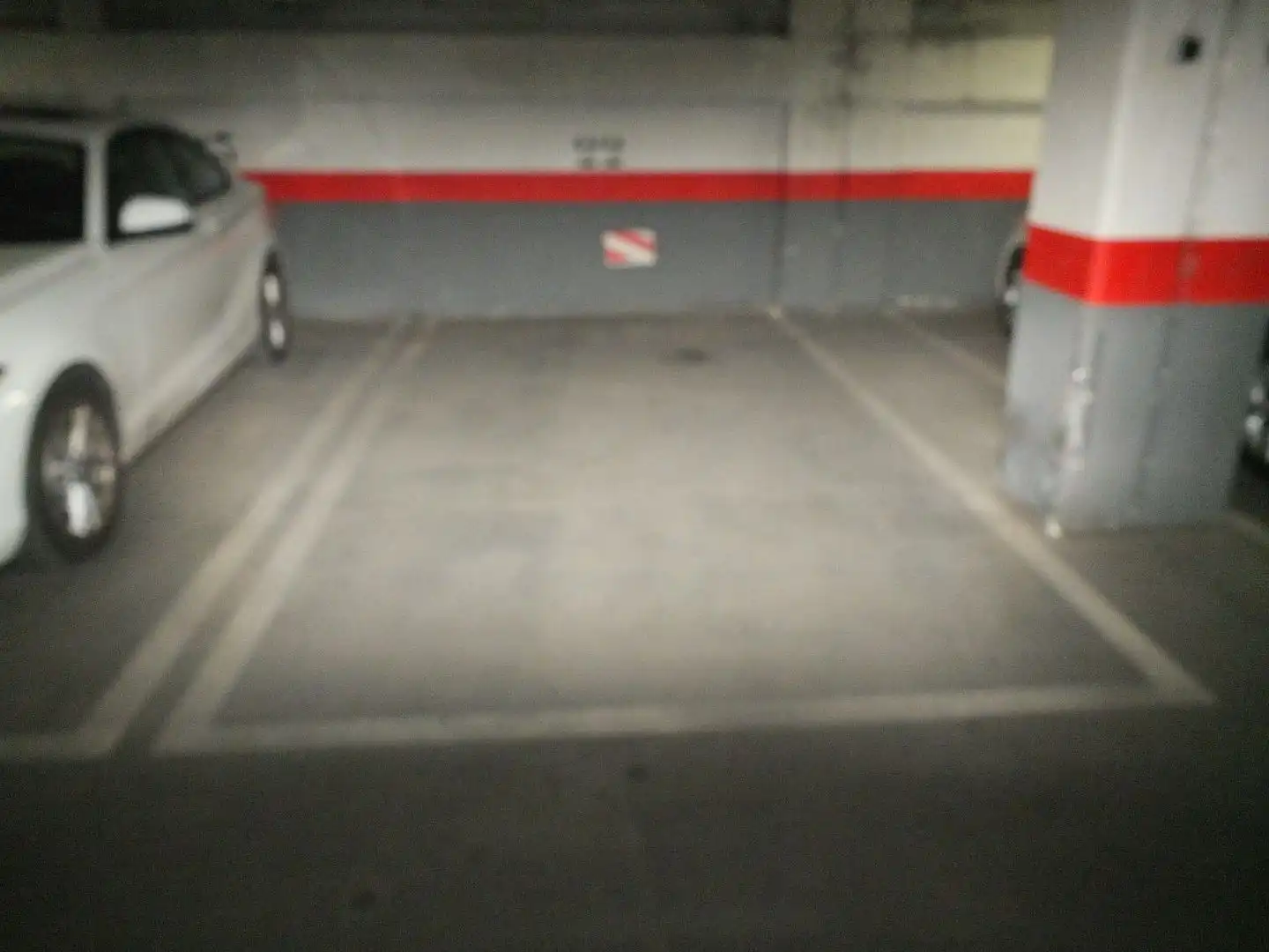 Parkplatz von Garage zur Miete in Madrid