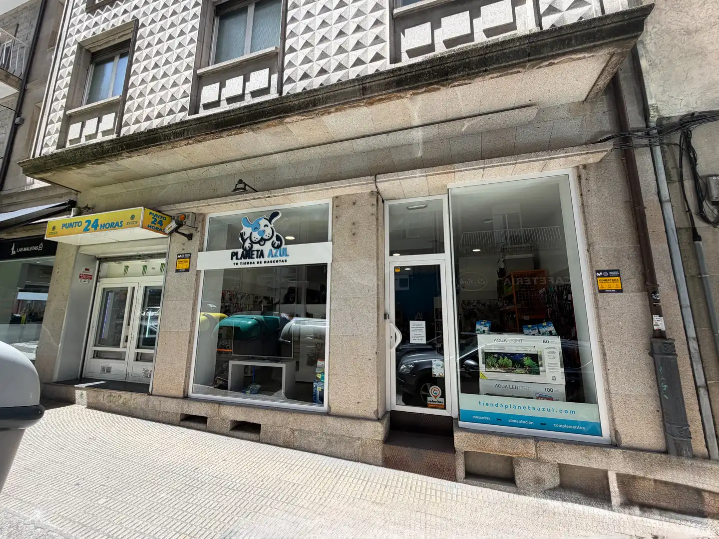 Gewerbefläche zur Miete in Rúa Manuel Pereira