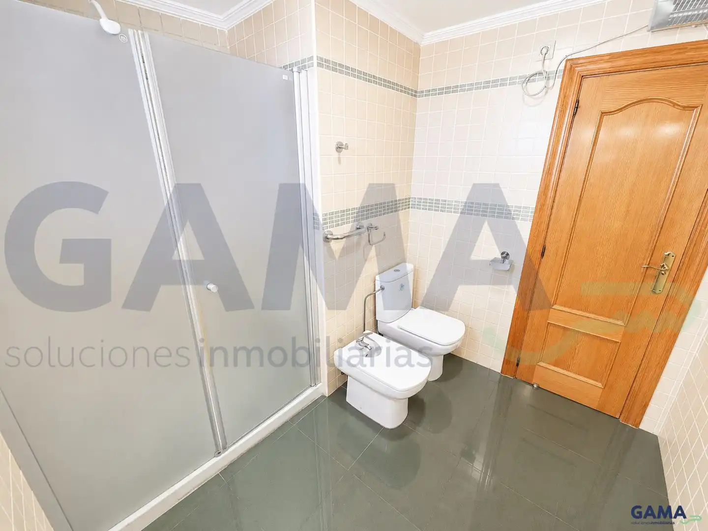 Baño de Ático en venta en Alzira con Aire acondicionado