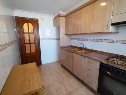 Kitchen of Flat for sale in Alfafar  with Air Conditioner, Heating and Furnished