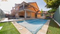 Swimming pool of House or chalet for sale in Galapagar  with Air Conditioner, Terrace and Swimming Pool