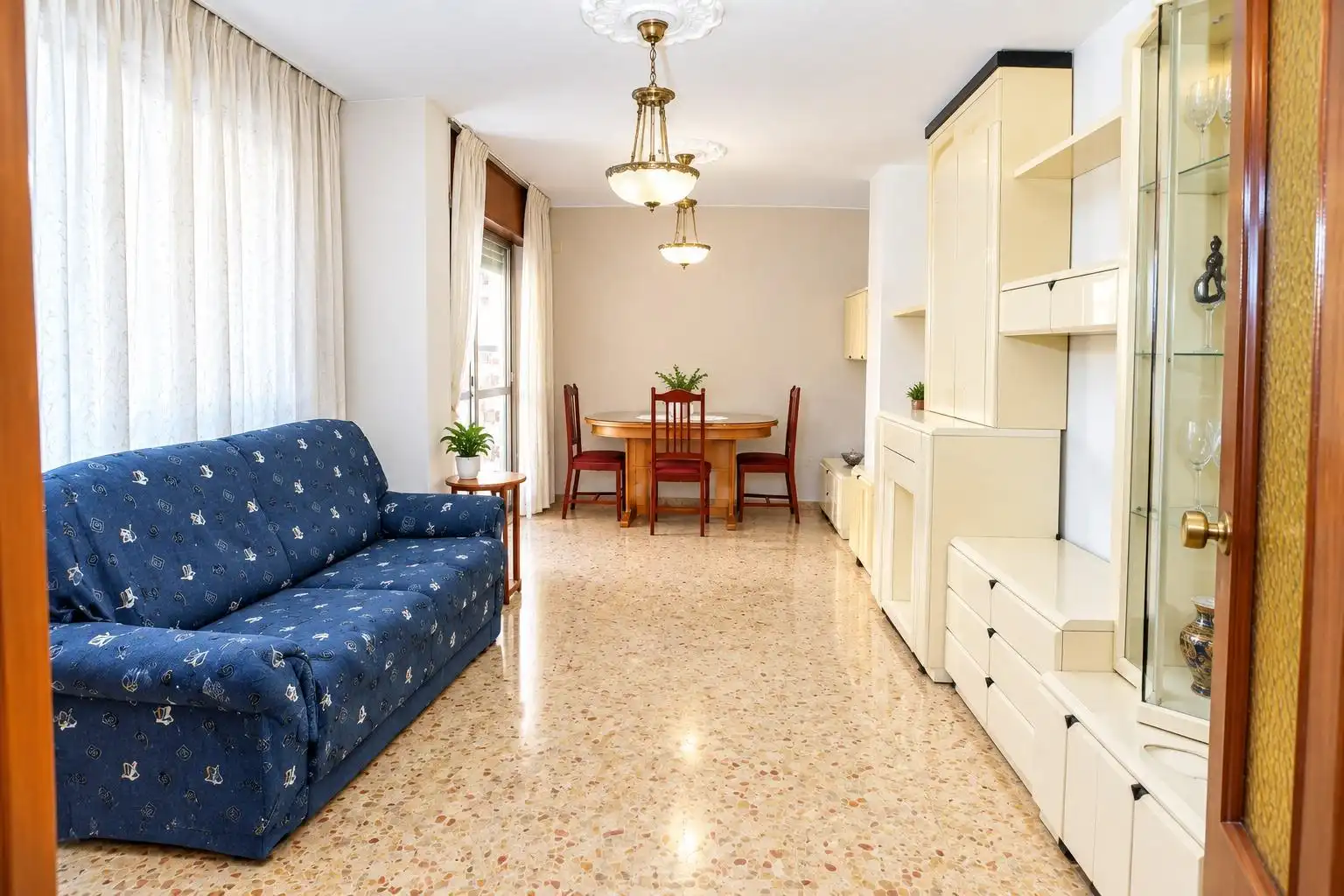 Sala d'estar de Pis en venda en San Luis