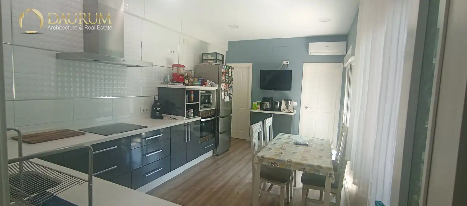 Kitchen of Detached homes for sale in La Rinconada  with Air Conditioner, Heating and Parquet flooring
