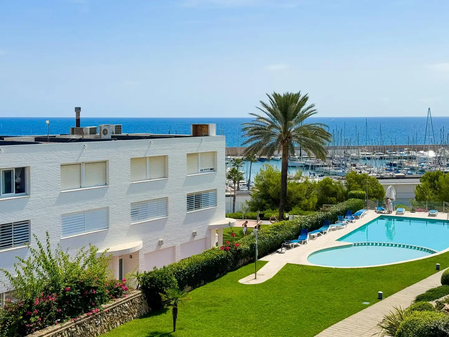 Piscina de Casa o chalet en venta en Torredembarra con Aire acondicionado, Calefacción y Jardín privado
