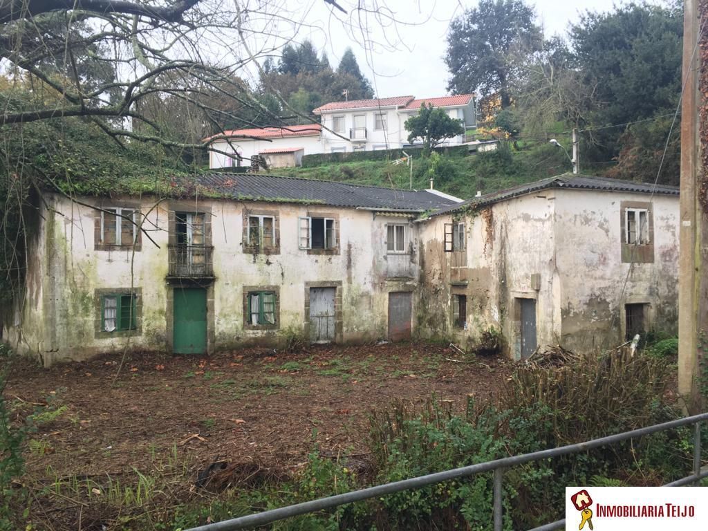 Vista exterior de Casa o xalet en venda en Ferrol amb Jardí privat