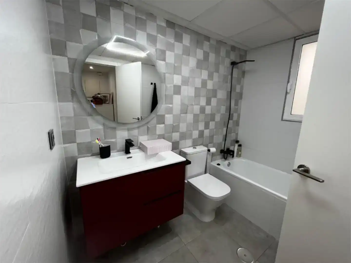 Baño de Piso en venta en Moratalla con Aire acondicionado, Jardín privado y Parquet