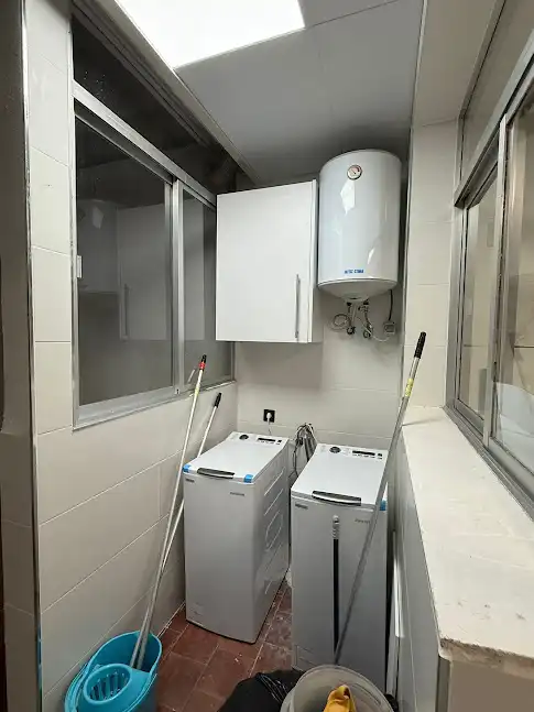 Flat for rent in Calle Romea, 9, Linarejos