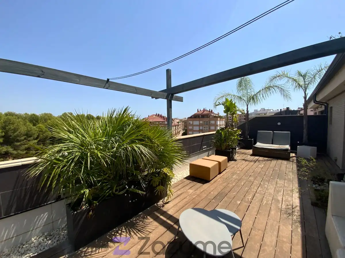 Terraza de Ático de alquiler en Paiporta con Aire acondicionado, Calefacción y Parquet
