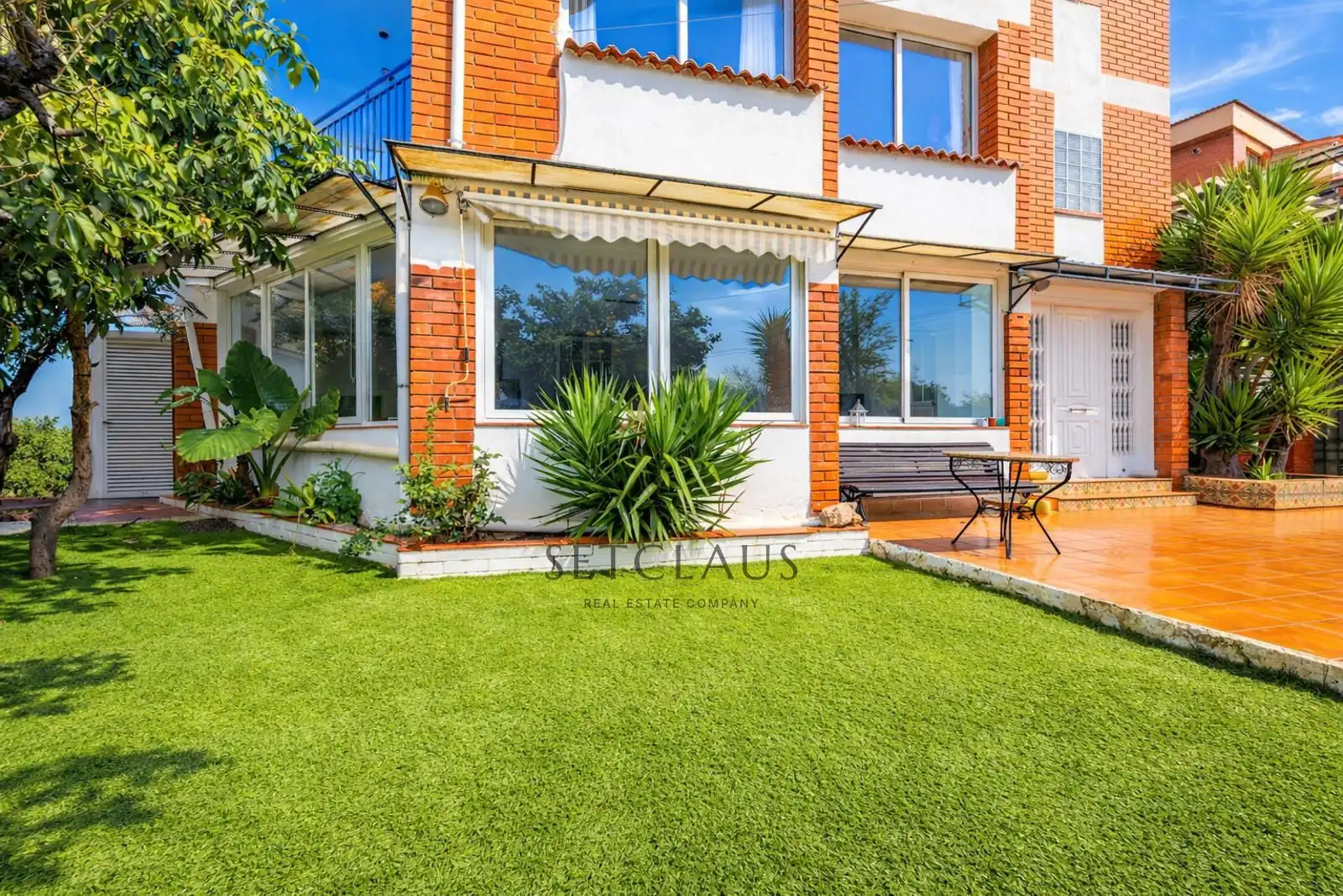 Jardí de Casa o xalet en venda en Alella amb Aire condicionat, Calefacció i Jardí privat