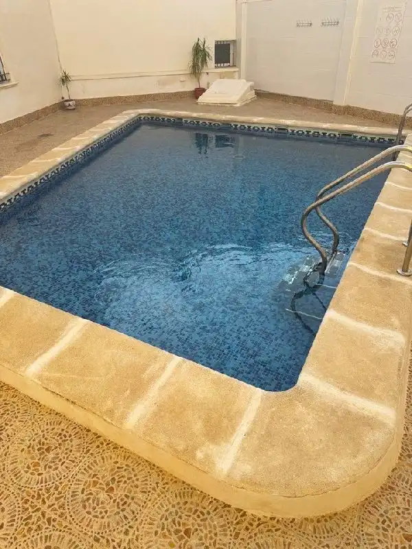 Flat with terrace for sale in Almoradí