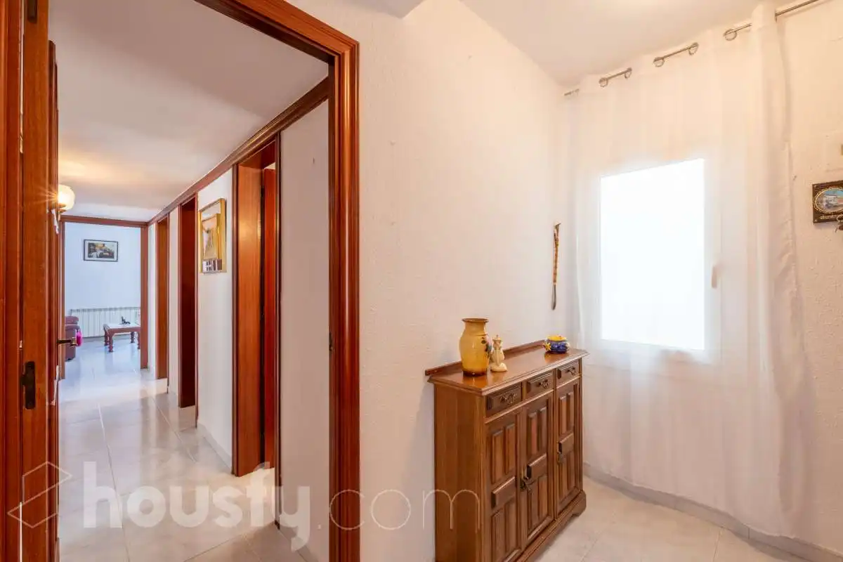 Wohnung zum Verkauf in Vilanova i la Geltrú mit Heizung und Terrasse