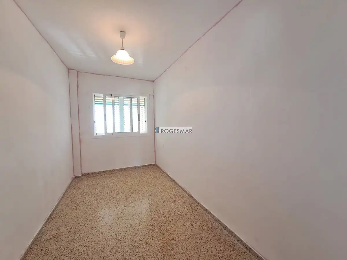 Schlafzimmer von Wohnungen zum Verkauf in Benicasim / Benicàssim mit Gemeinschaftspool