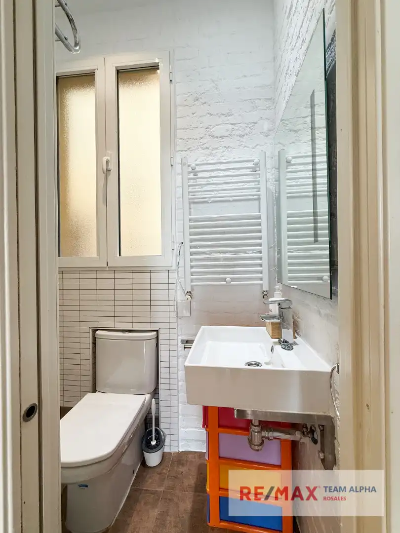Baño de Piso de alquiler en Madrid con Aire acondicionado, Calefacción y Parquet