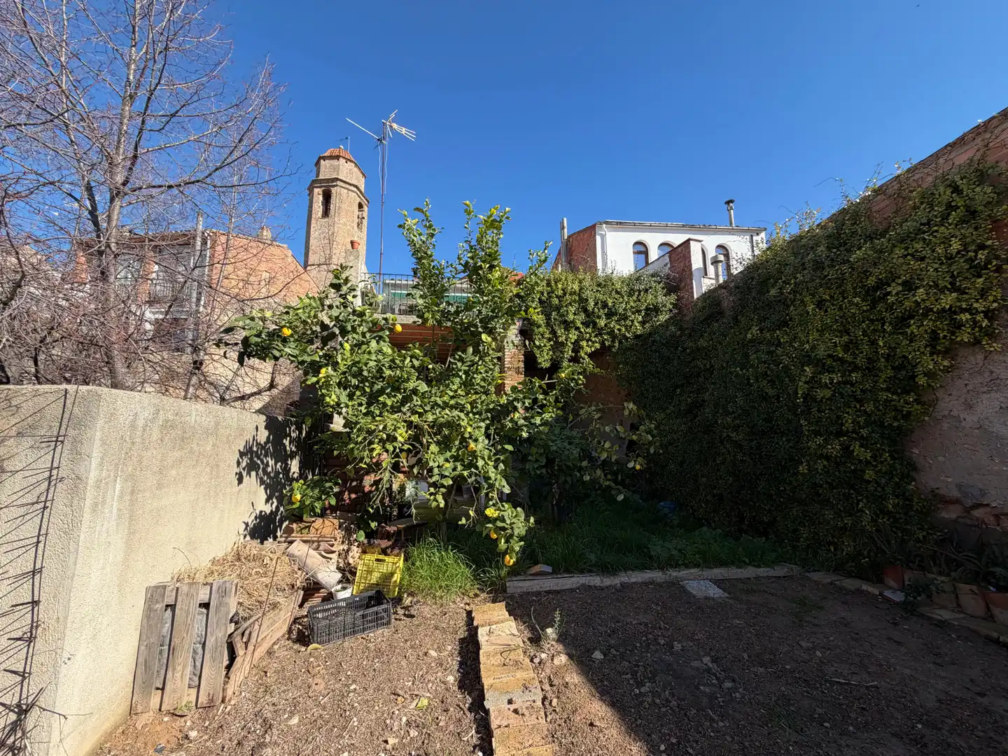 Jardí de Casa adosada en venda en Els Guiamets amb Calefacció, Jardí privat i Terrassa