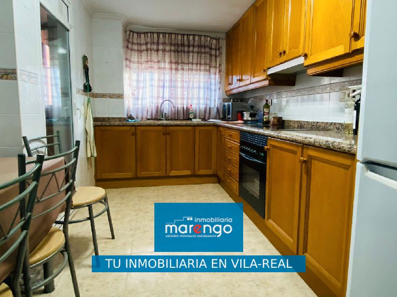 Cocina de Piso en venta en Castellón de la Plana / Castelló de la Plana con Terraza y Amueblado