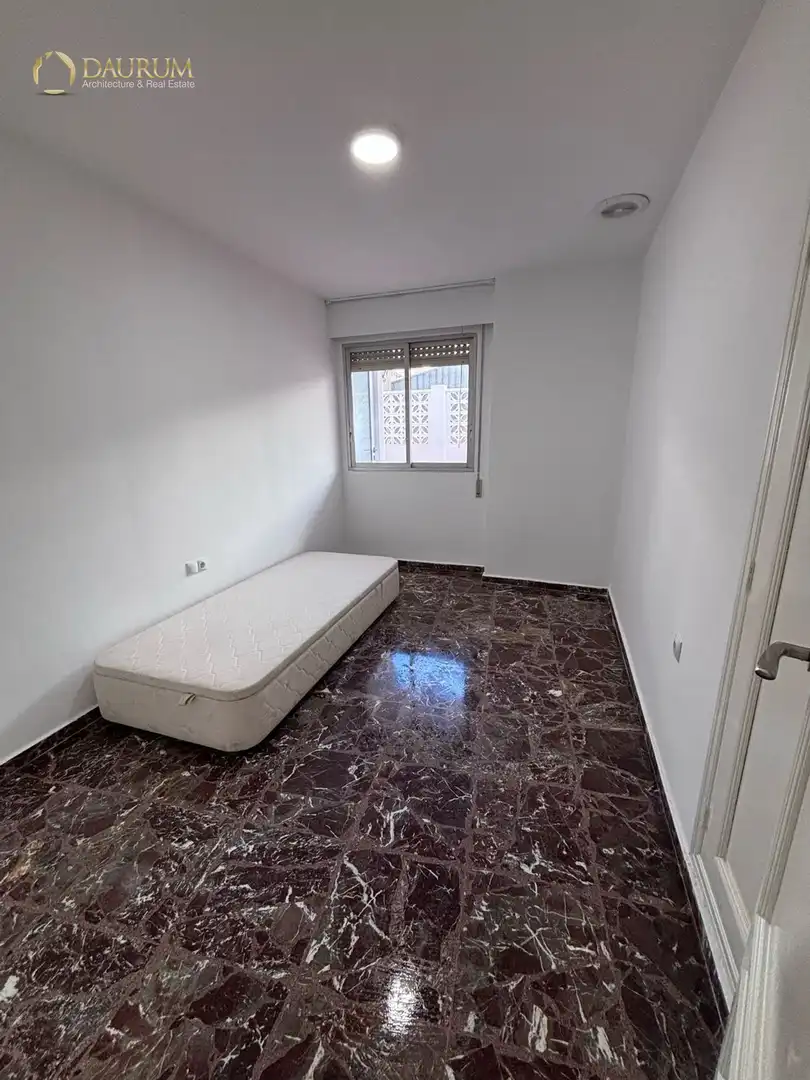 Schlafzimmer von Wohnung zum Verkauf in Torrent mit Klimaanlage, Heizung und Terrasse