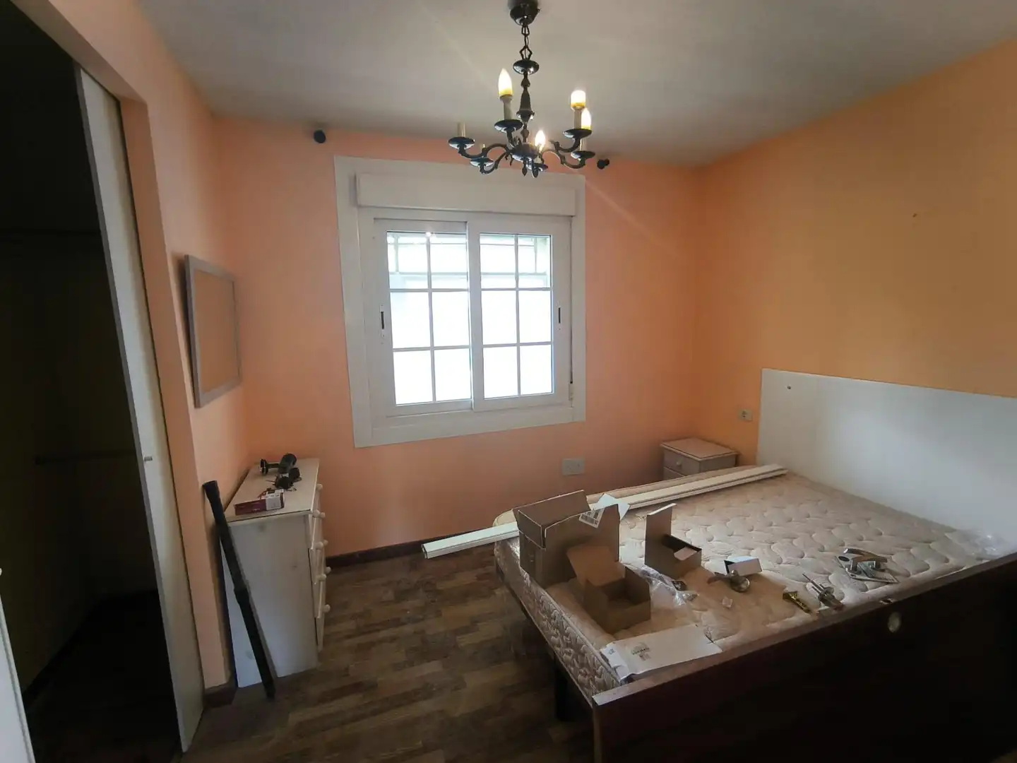 Habitación de Casa o chalet en venta en Carballo con Jardín privado y Amueblado